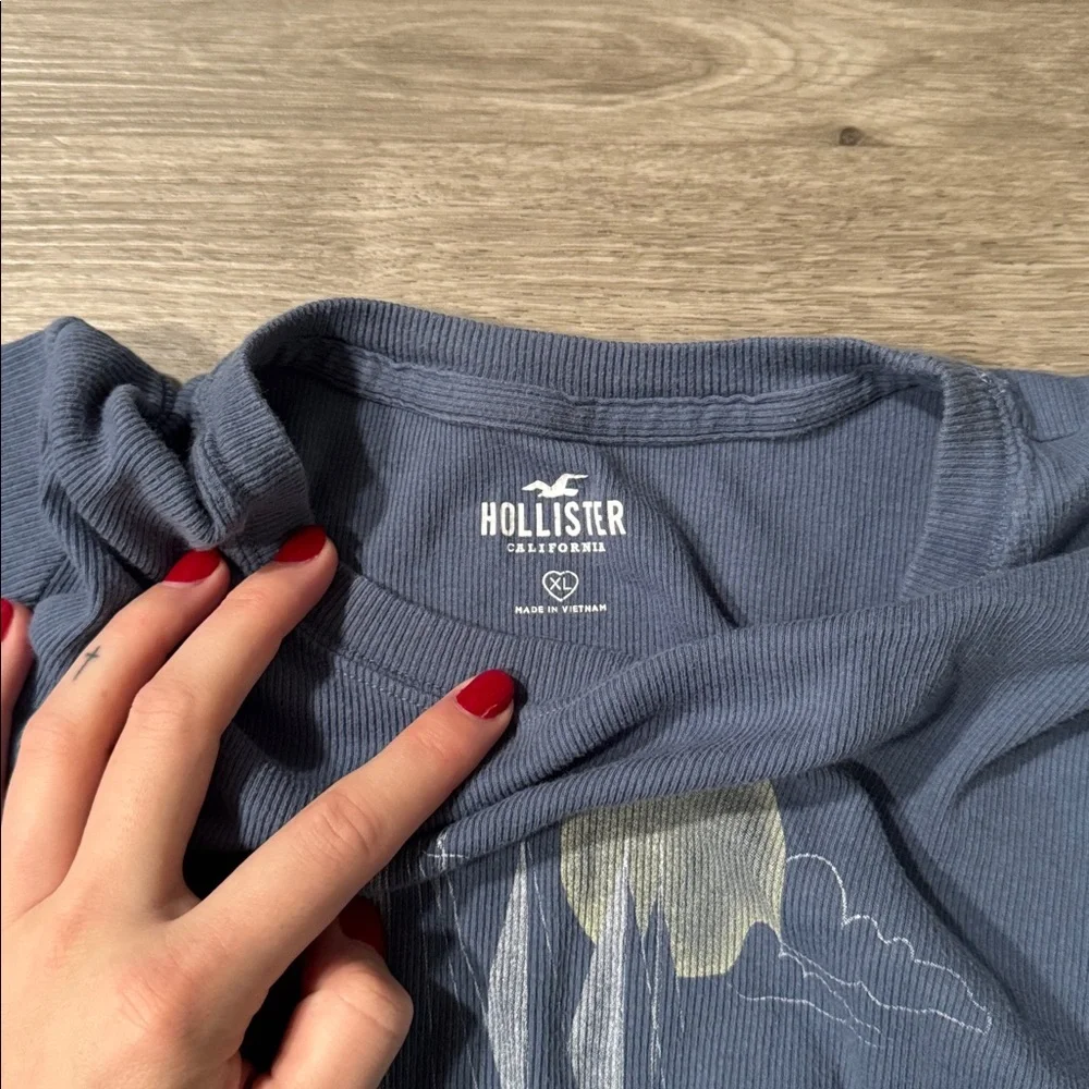 Hollister Ribbed Nautical Graphic Baby Tee — “Capri Sailing Club”